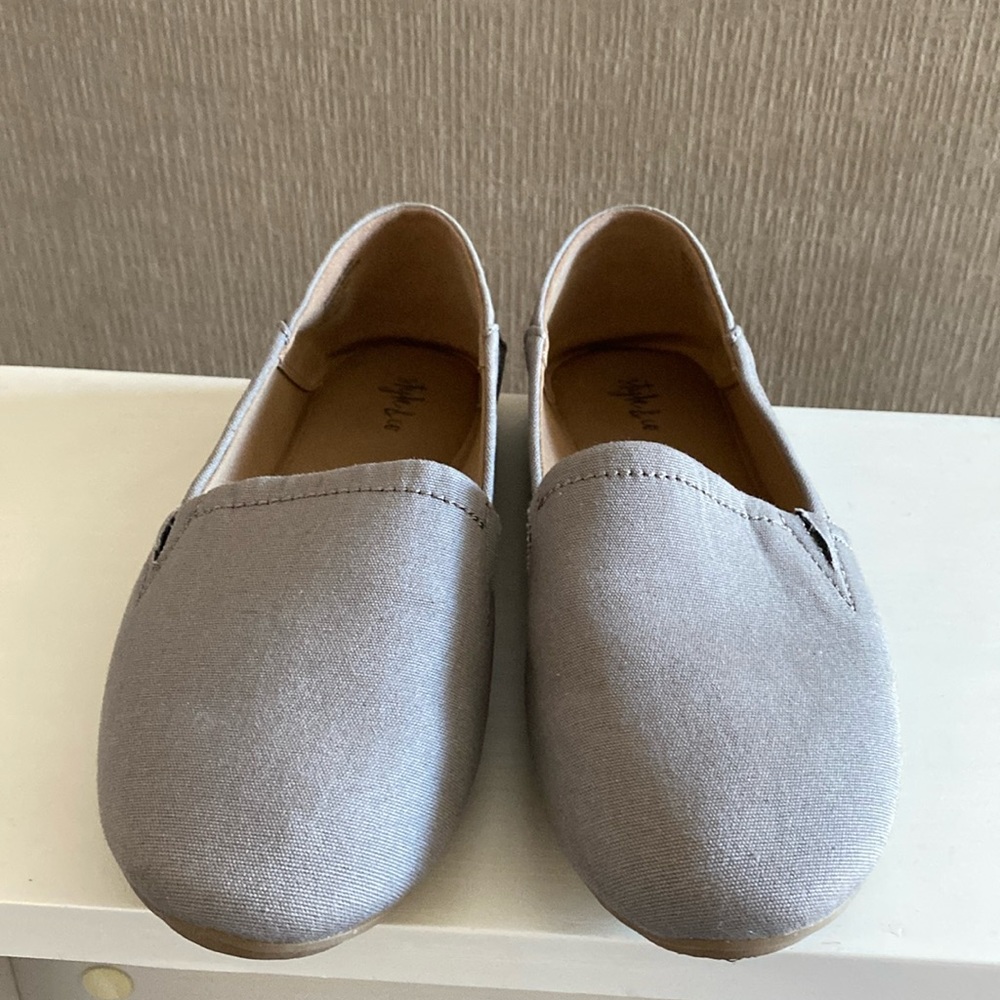 Style & Co slip ons- hardly worn!